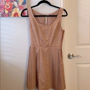 Classy pleated polka dot dress